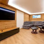 شقة Haus Alpenrose By Interhome